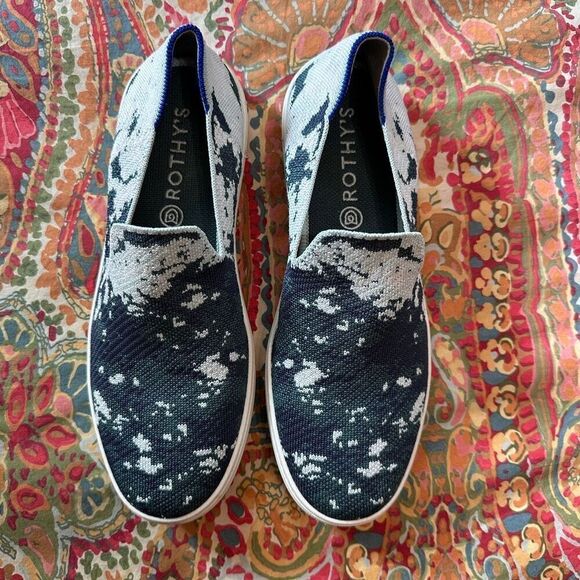 Rothy's The Sneaker in Sea Green Print size 10.5 - Picture 2 of 11